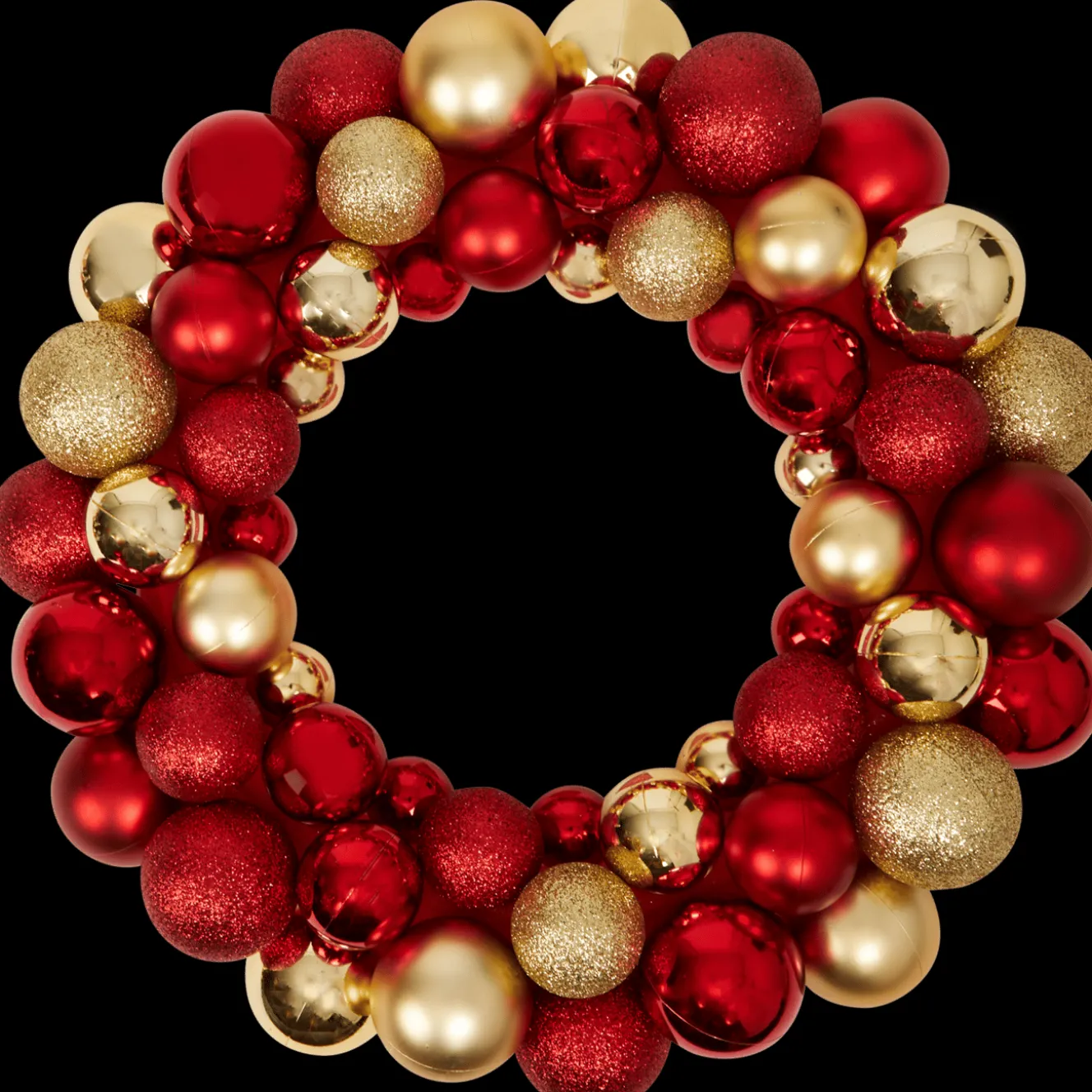 Absolu Chic kerstkrans met kerstballen