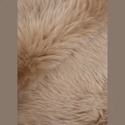 Kleed van imitatiebont